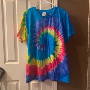 tie dyed t-shirt